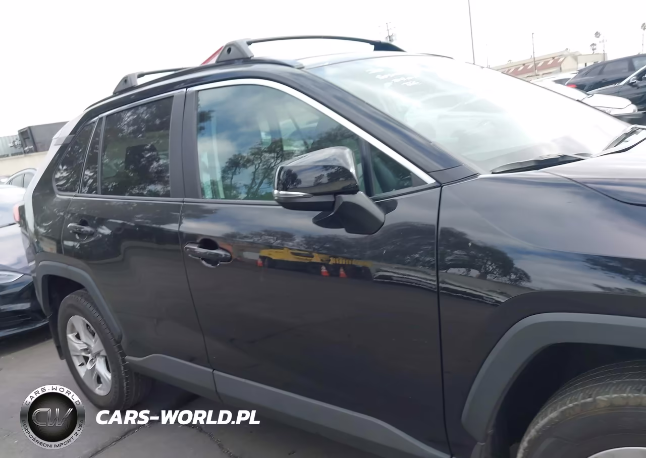 2021 Toyota Rav4 Xle VIN:2T3W1RFV4MC152901 - 13