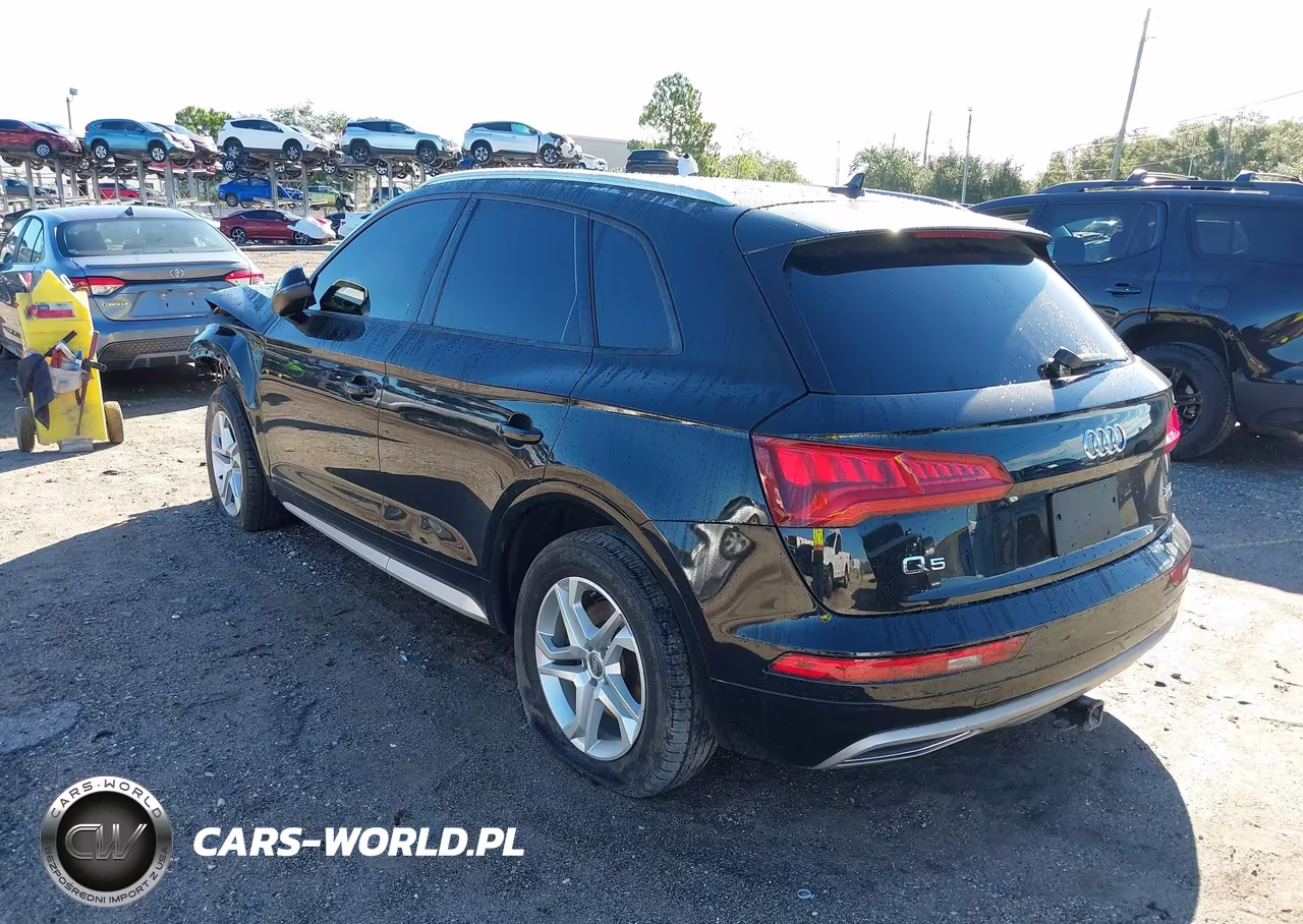 2018 Audi Q5 2.0T Premium-2.0T Tech Premium VIN:WA1ANAFY2J2156730 - 3