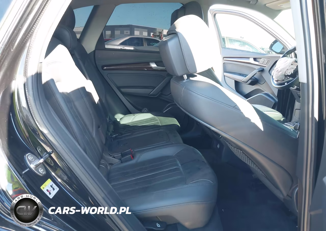 2018 Audi Q5 2.0T Premium-2.0T Tech Premium VIN:WA1ANAFY2J2156730 - 8