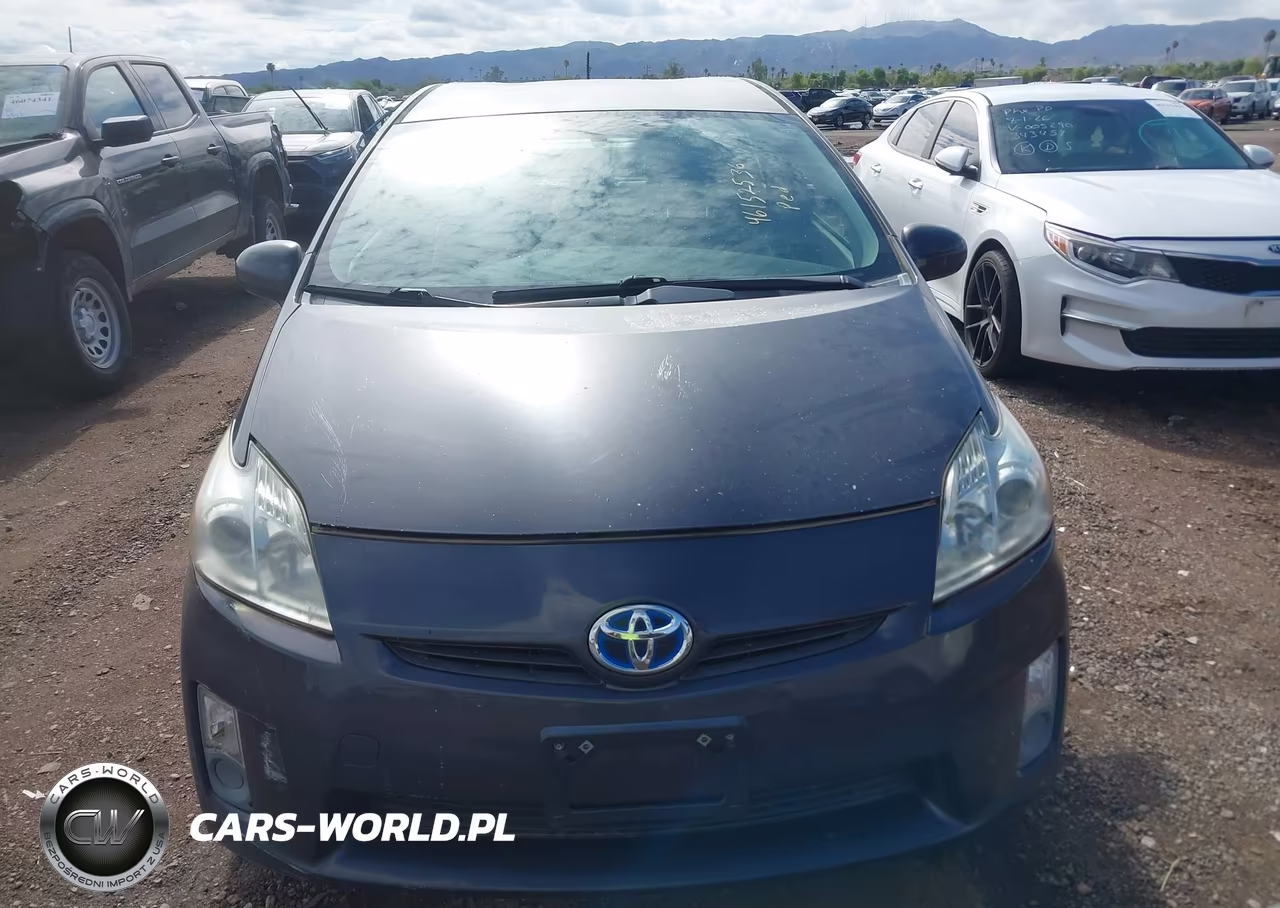 2011 Toyota Prius Two VIN:JTDKN3DU3B1368436 - 12