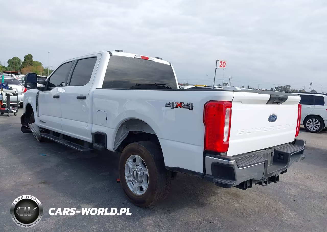 2025 Ford F-250 Xlt VIN:1FT7W2BTXSED00828 - 3