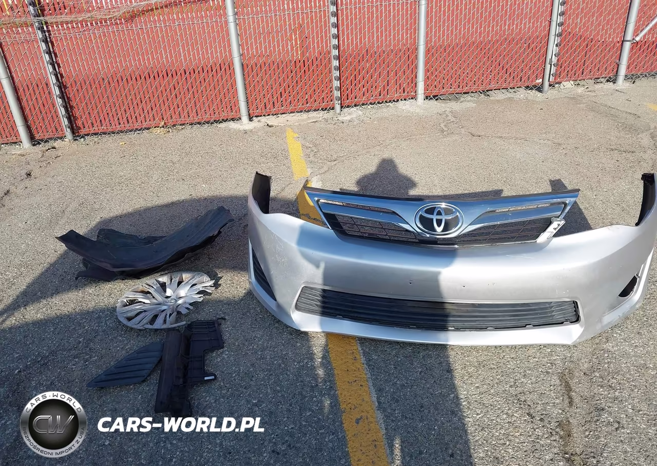 2014 Toyota Camry Le VIN:4T4BF1FK1ER364483 - 12