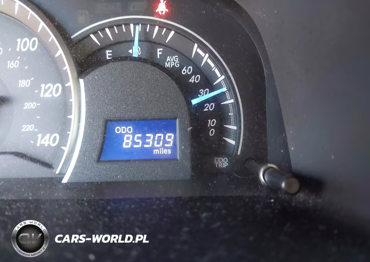 2014 Toyota Camry Le VIN:4T4BF1FK1ER364483 - 16