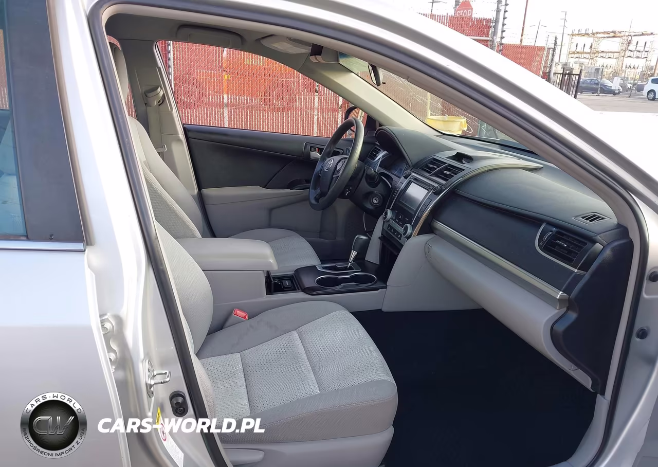 2014 Toyota Camry Le VIN:4T4BF1FK1ER364483 - 5