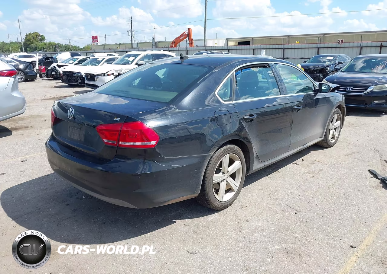 2012 Volkswagen Passat 2.5L Se VIN:1VWBP7A30CC028225 - 4