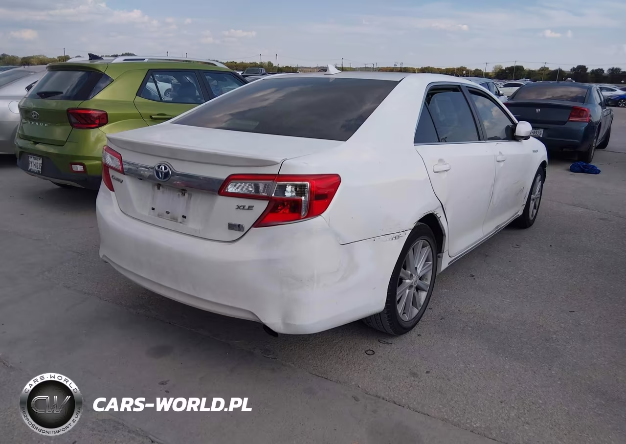 2012 Toyota Camry Hybrid Xle VIN:4T1BD1FK1CU025882 - 4