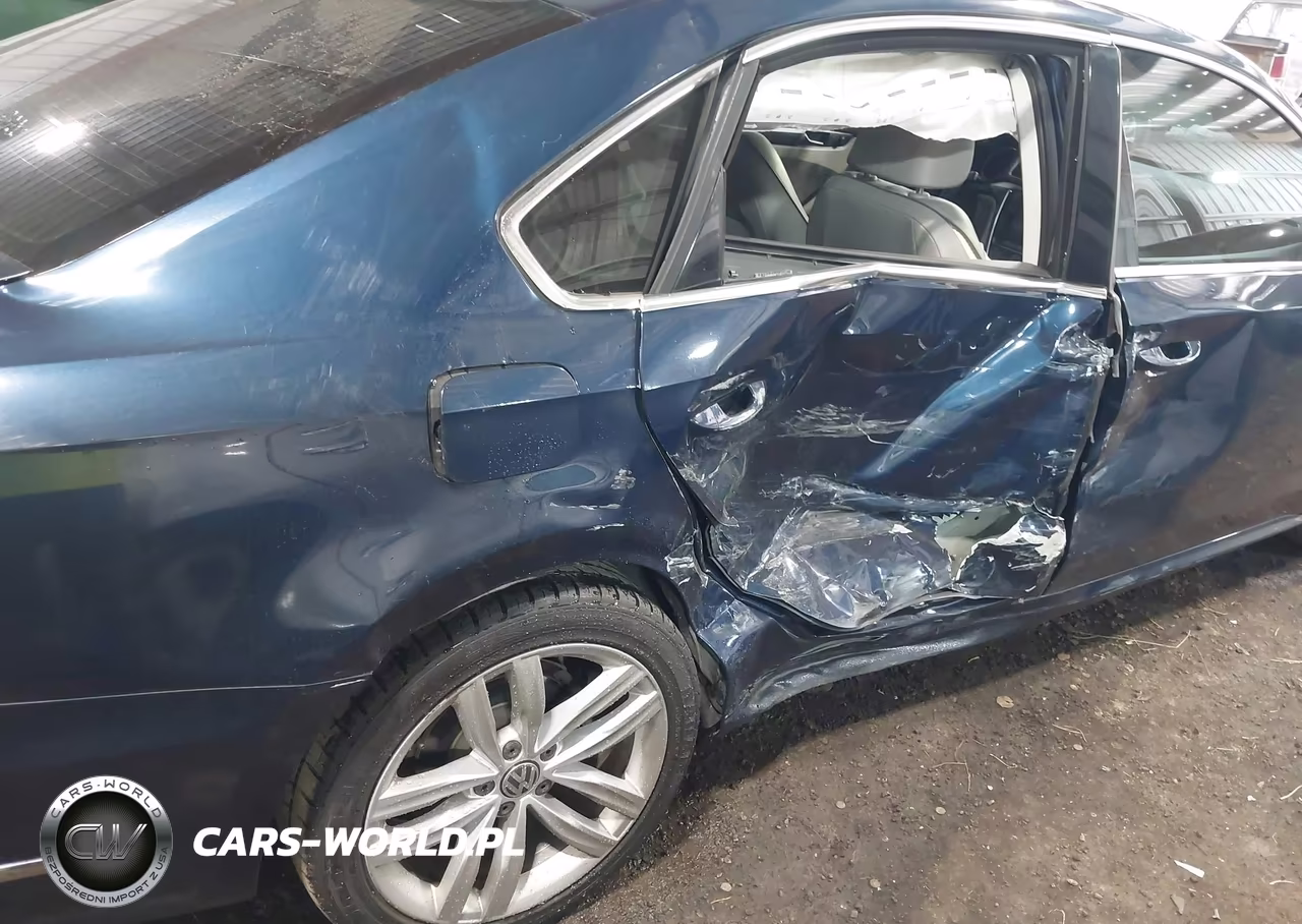 2018 Volkswagen Passat 2.0T Se VIN:1VWBA7A33JC030887 - 6