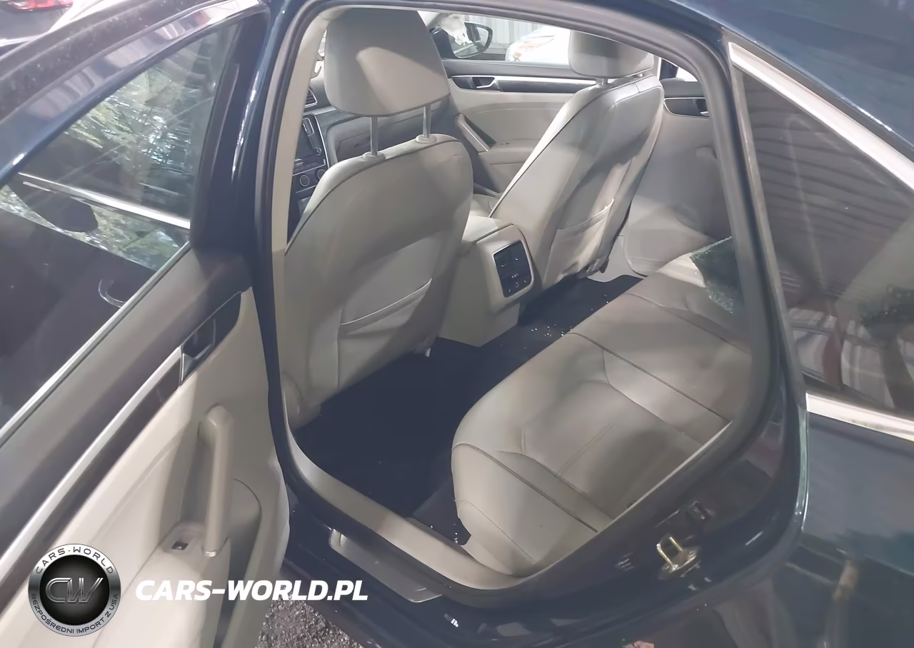 2018 Volkswagen Passat 2.0T Se VIN:1VWBA7A33JC030887 - 8
