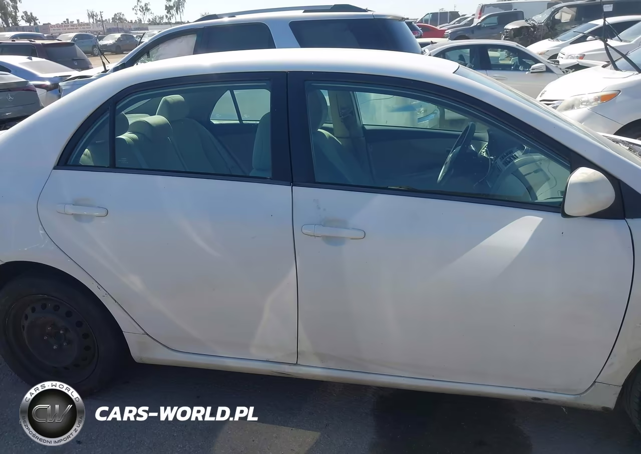 2013 Toyota Corolla Le VIN:5YFBU4EE6DP122866 - 13