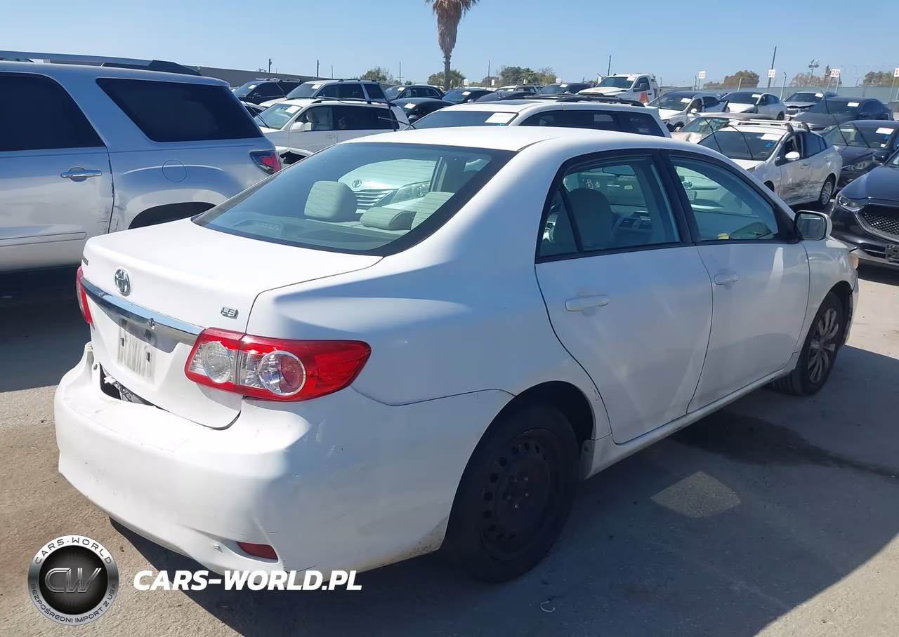 2013 Toyota Corolla Le VIN:5YFBU4EE6DP122866 - 4