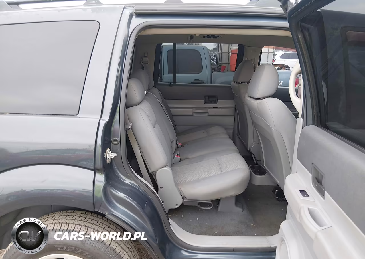 2007 Dodge Durango Sxt VIN:1D8HD38P87F558374 - 8