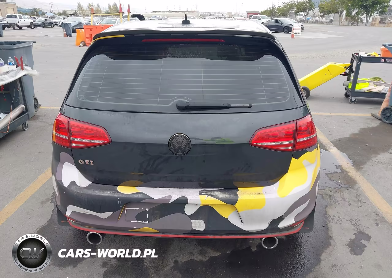 2015 Volkswagen Golf Gti 2.0T Autobahn W-Performance Package 4-Door VIN:3VW447AU7FM098298 - 16