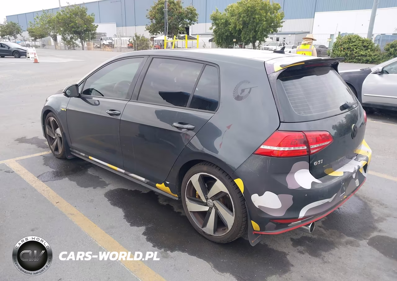 2015 Volkswagen Golf Gti 2.0T Autobahn W-Performance Package 4-Door VIN:3VW447AU7FM098298 - 3