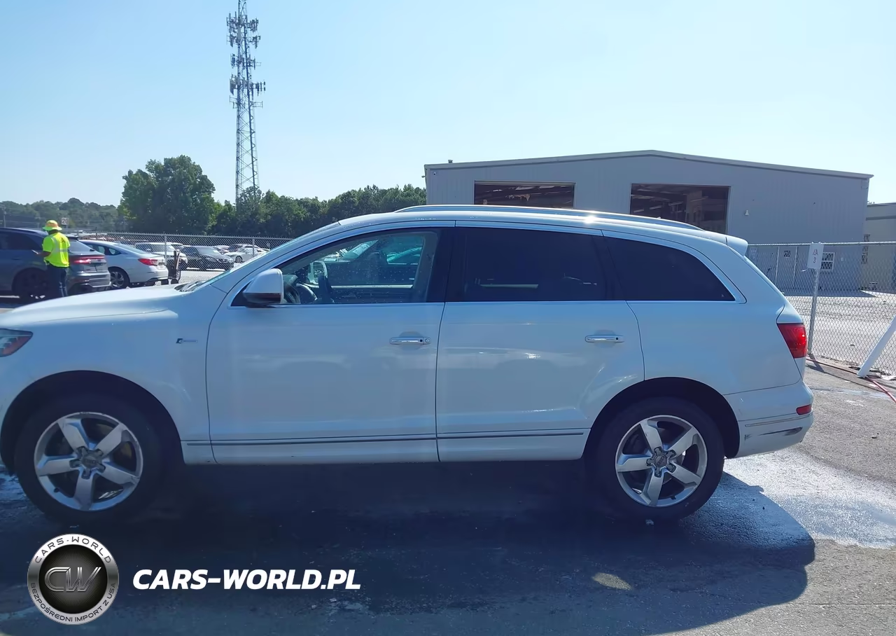 2015 Audi Q7 3.0T Premium VIN:WA1LGAFE5FD012528 - 14