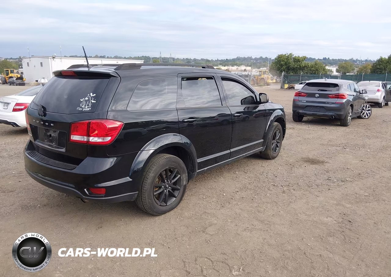 2019 Dodge Journey Se VIN:3C4PDCBB4KT861206 - 4