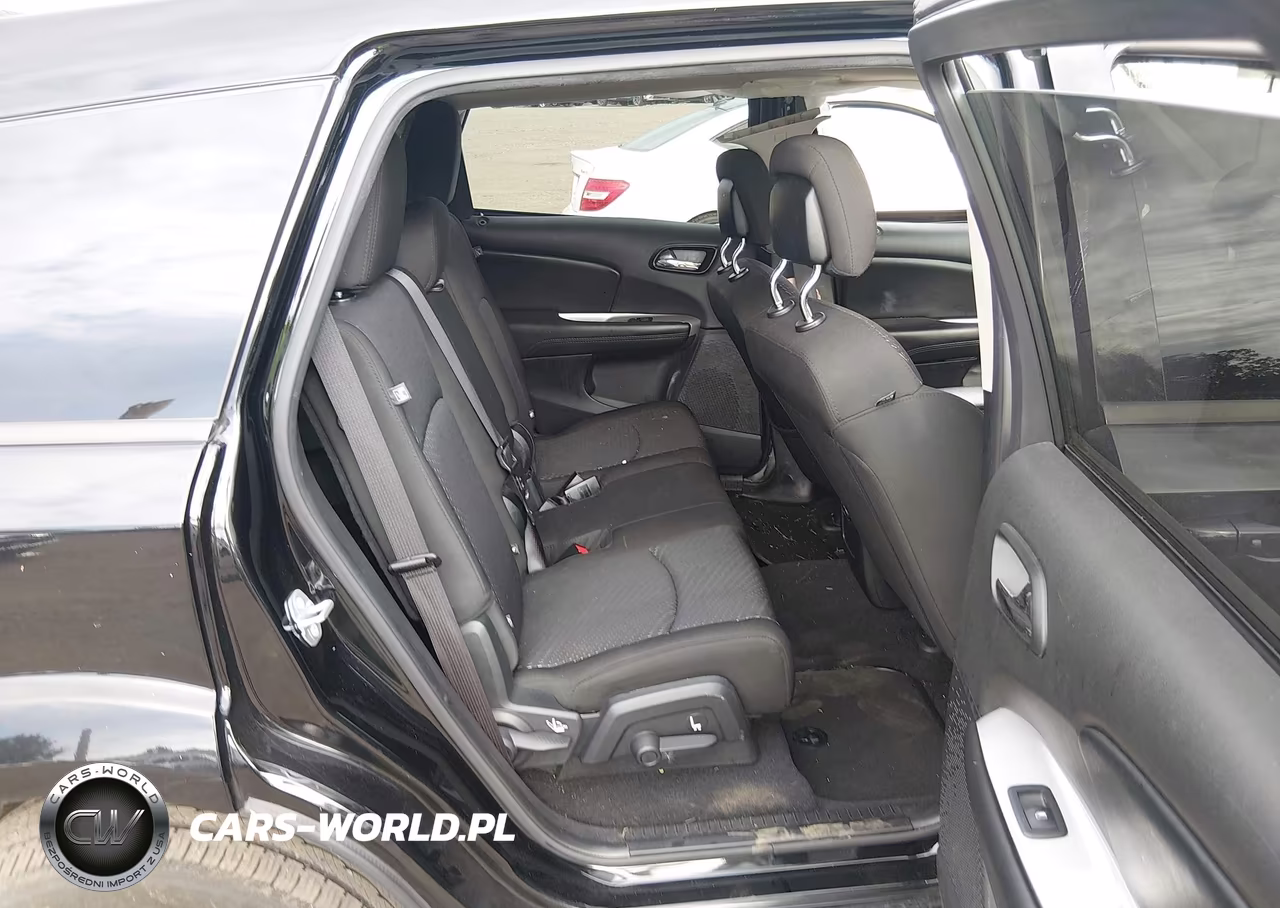2019 Dodge Journey Se VIN:3C4PDCBB4KT861206 - 8