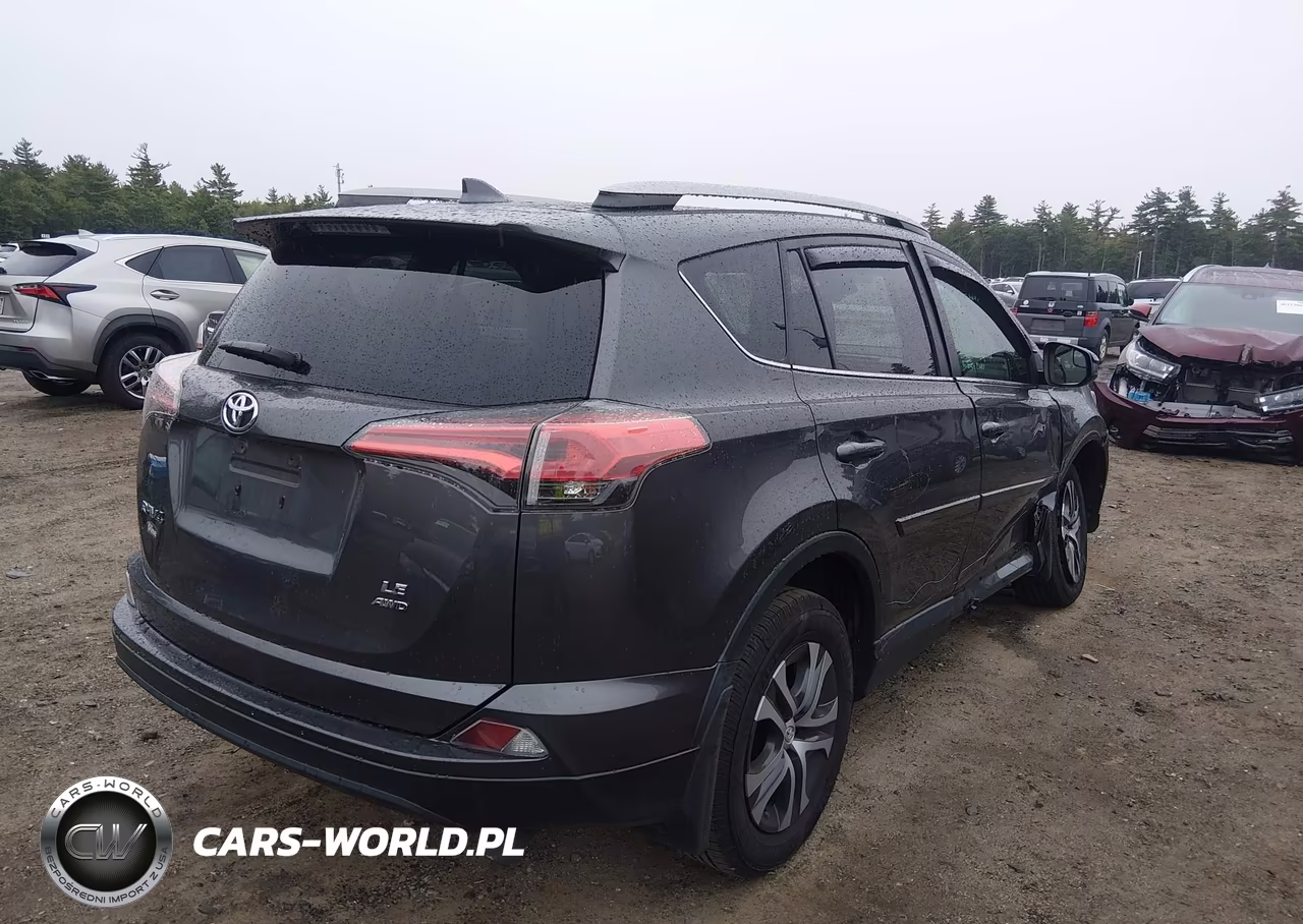 2017 Toyota Rav4 Le VIN:2T3BFREVXHW584575 - 4