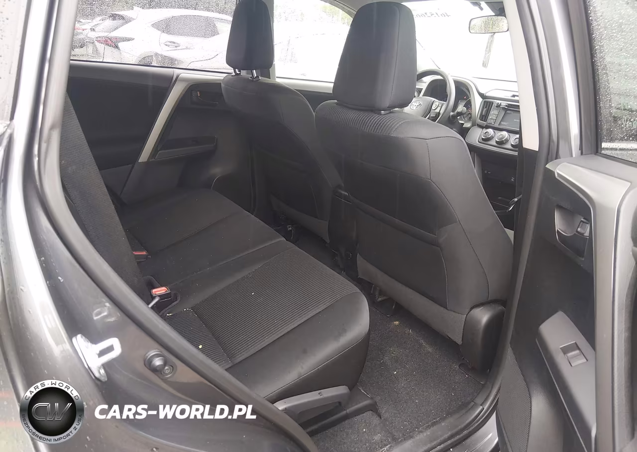 2017 Toyota Rav4 Le VIN:2T3BFREVXHW584575 - 8