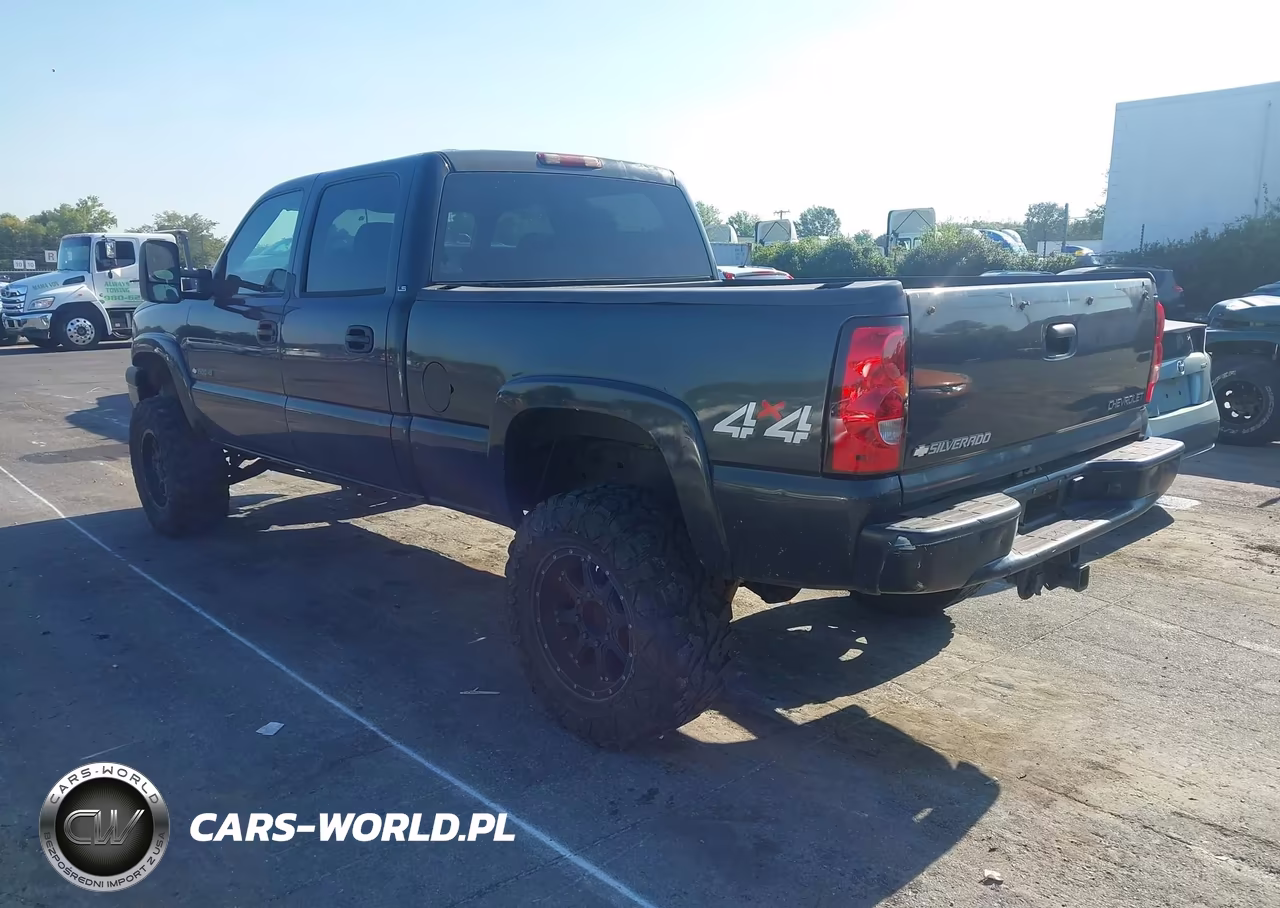 2005 Chevrolet Silverado 1500Hd Ls-Lt VIN:1GCGK13U75F807889 - 3