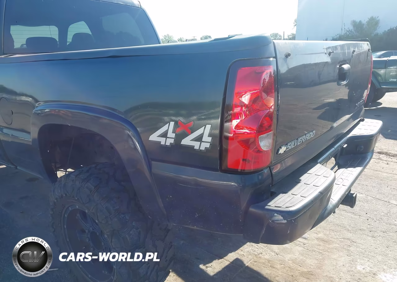 2005 Chevrolet Silverado 1500Hd Ls-Lt VIN:1GCGK13U75F807889 - 6