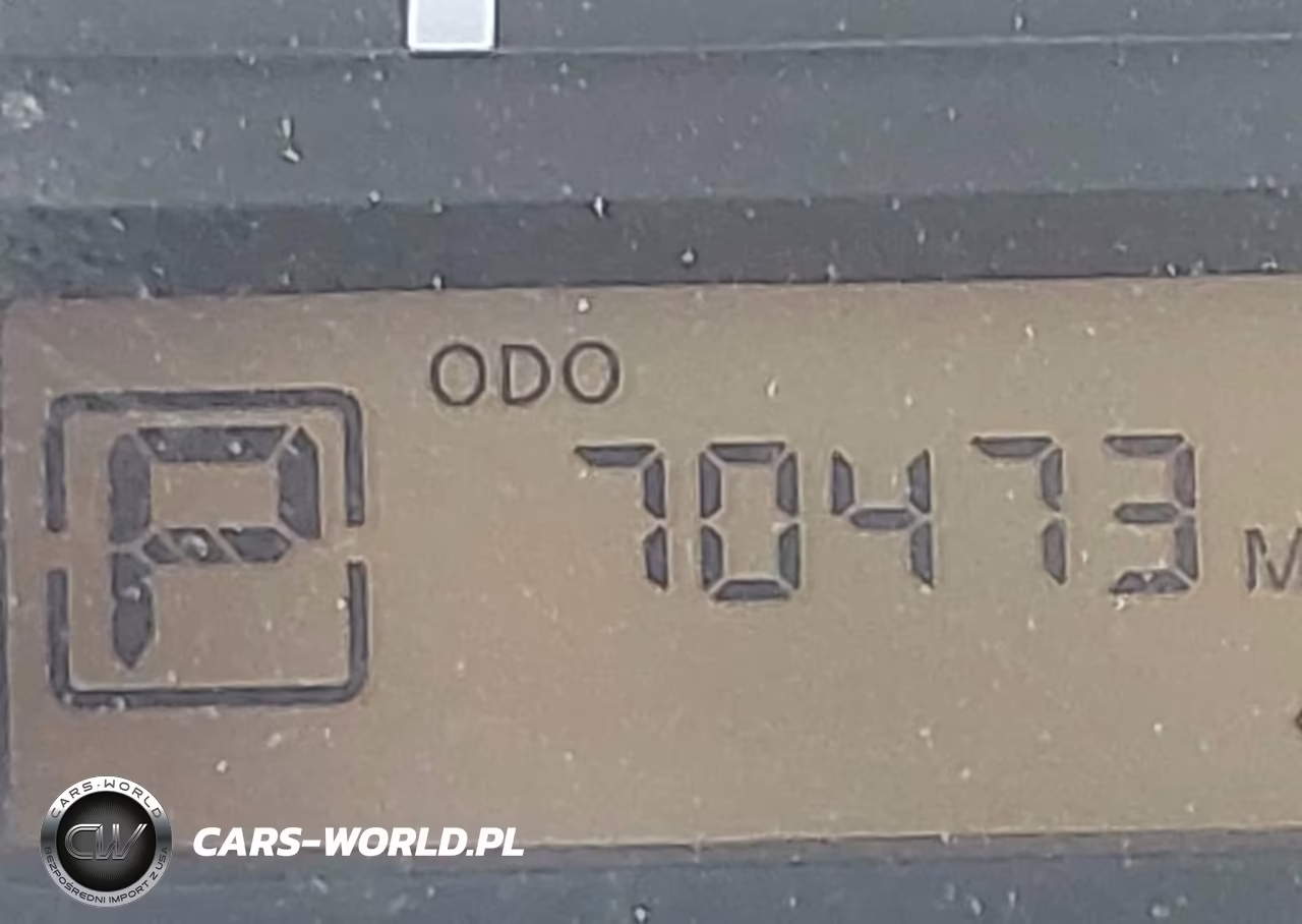 2017 Nissan Versa 1.6 S+ VIN:3N1CN7AP9HL860631 - 16