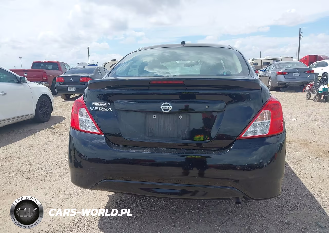2017 Nissan Versa 1.6 S+ VIN:3N1CN7AP9HL860631 - 17