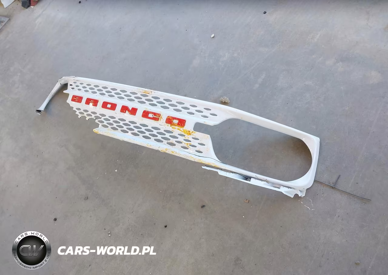 2025 Ford Bronco Sport Heritage VIN:3FMCR9GN5SRE71505 - 11