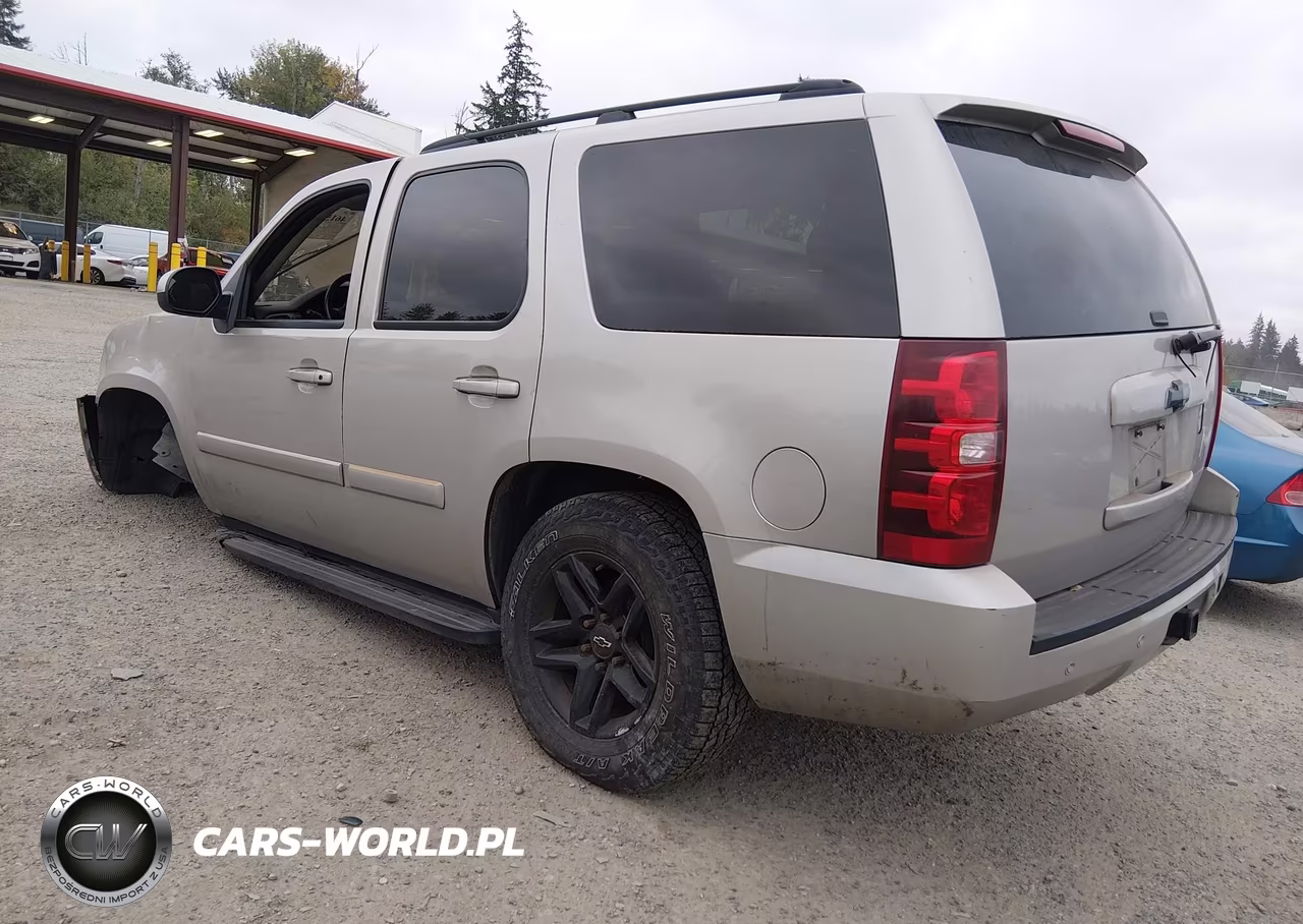 2007 Chevrolet Tahoe Lt VIN:1GNFC130X7R358464 - 3