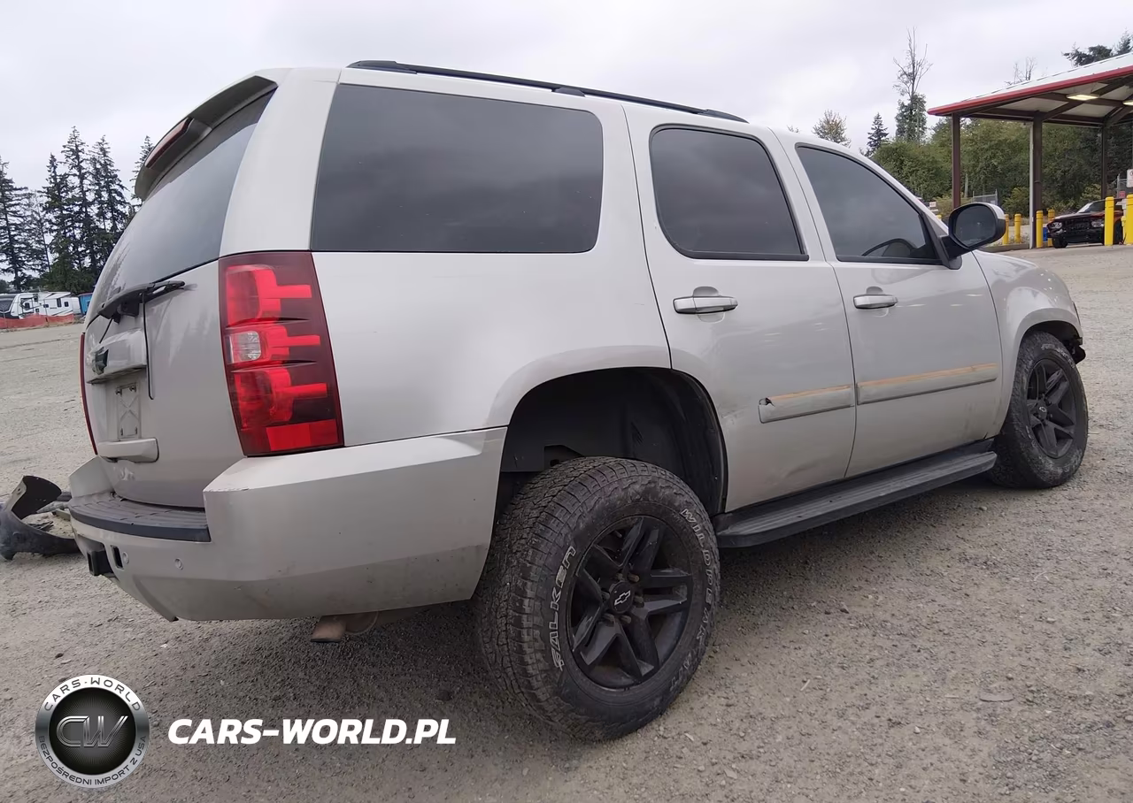 2007 Chevrolet Tahoe Lt VIN:1GNFC130X7R358464 - 4