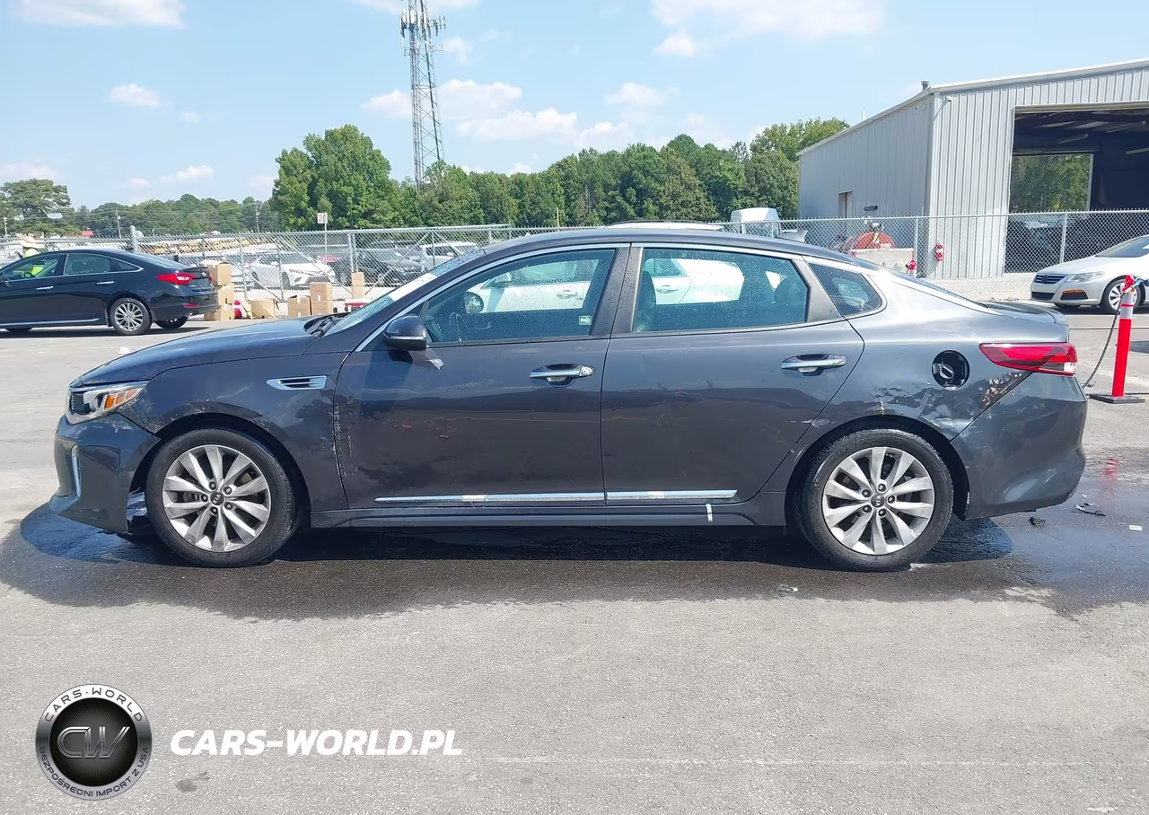 2018 Kia Optima S VIN:5XXGT4L3XJG234505 - 15