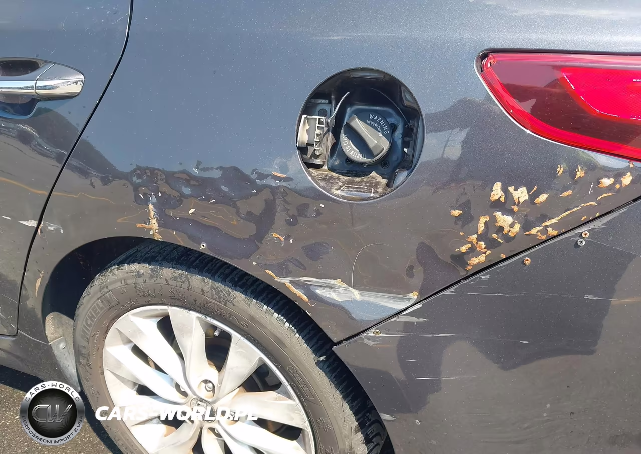 2018 Kia Optima S VIN:5XXGT4L3XJG234505 - 22