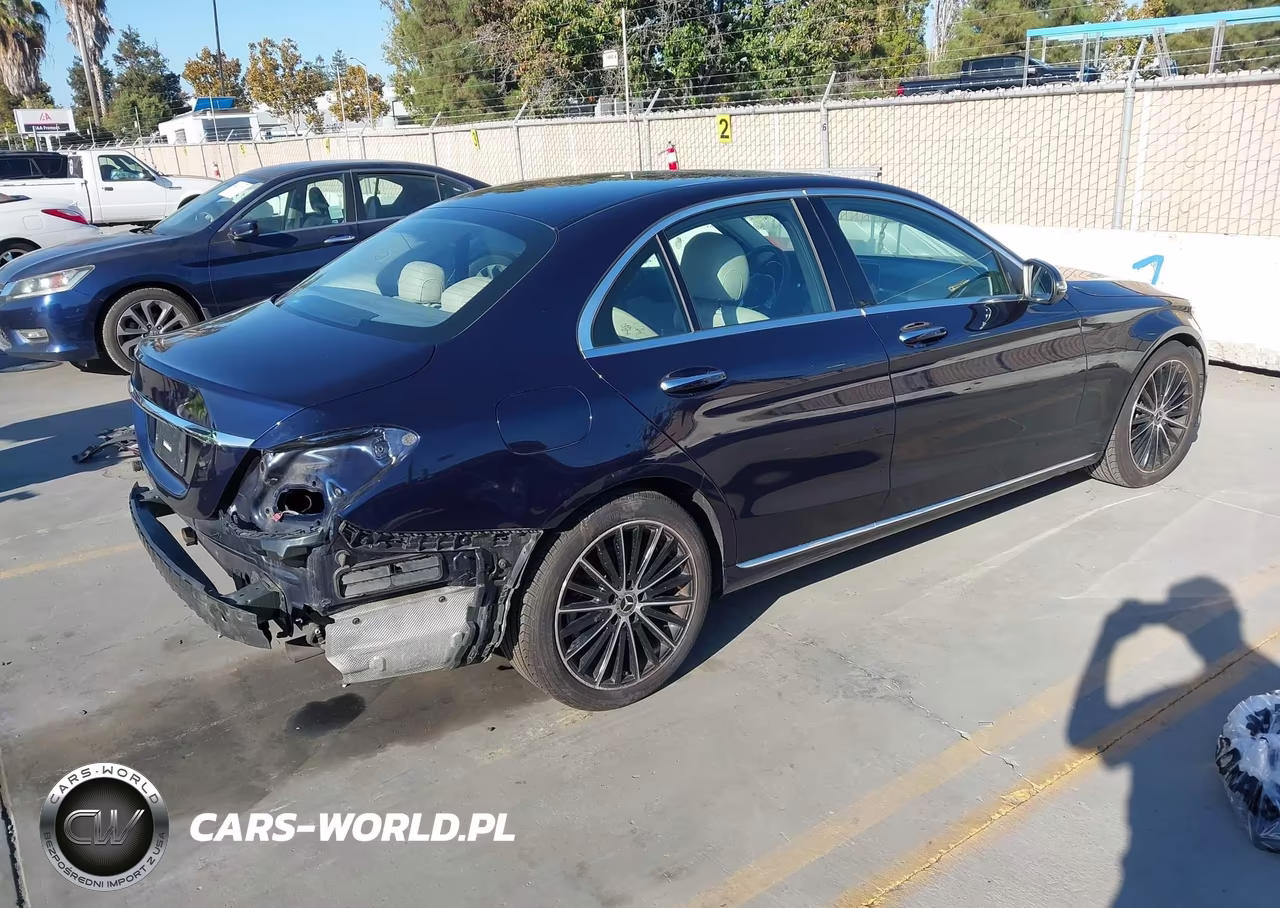 2020 Mercedes-Benz C 300 VIN:55SWF8DBXLU323818 - 4