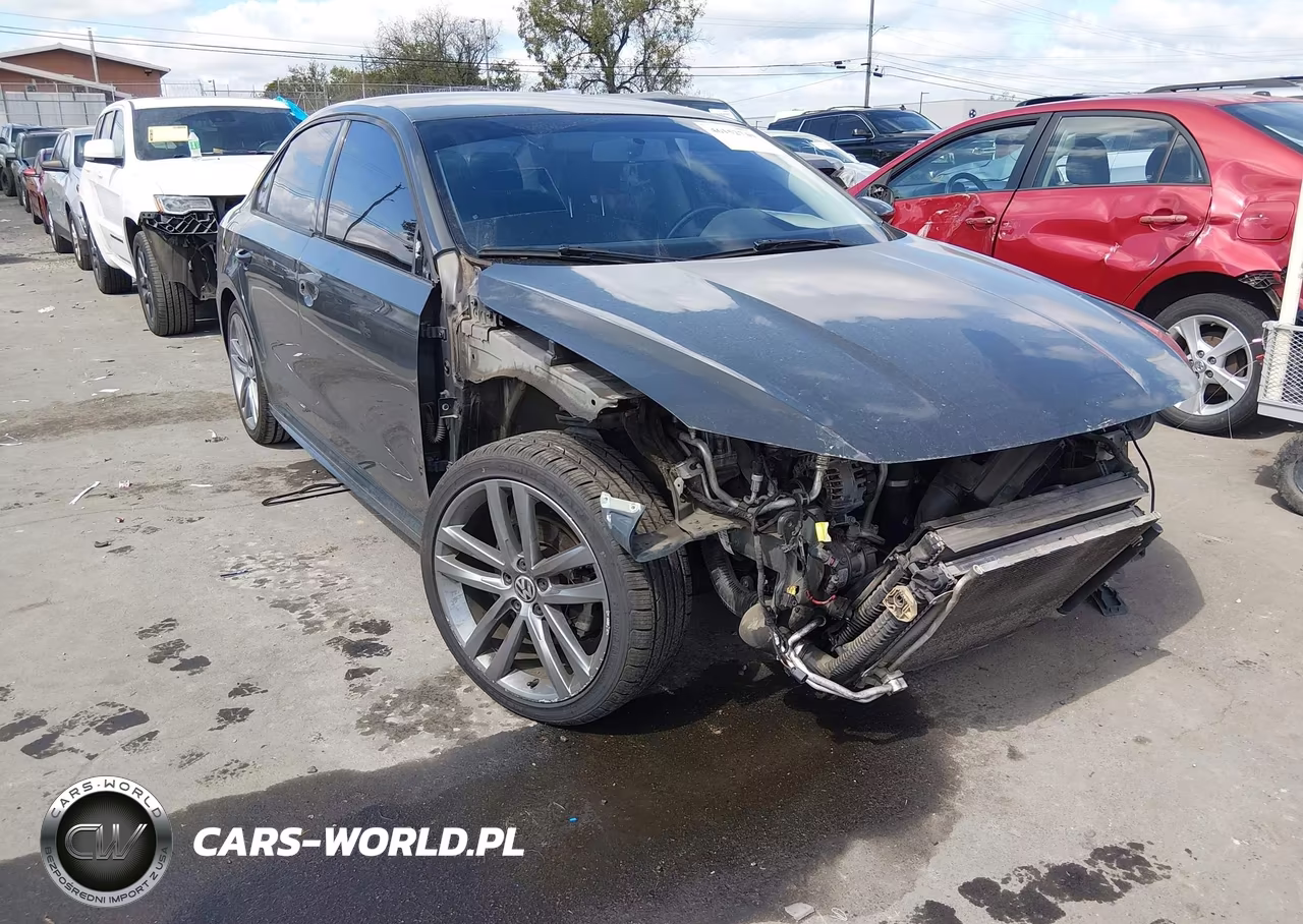 2018 Volkswagen Passat 2.0T R-Line-2.0T S VIN:1VWAA7A33JC020338 - 6