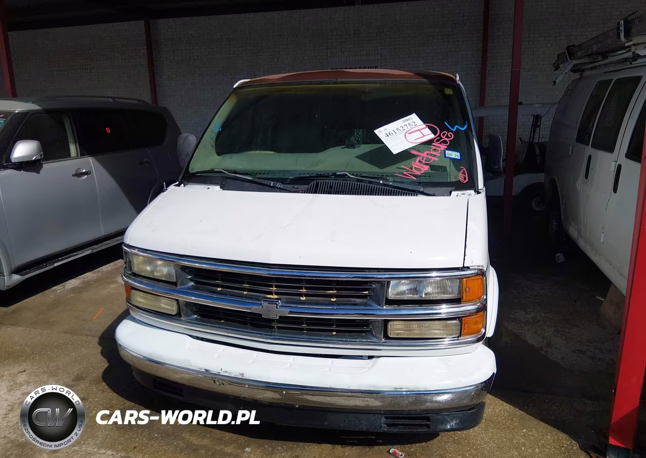 1998 Chevrolet Chevy Van G1500 VIN:1GBFG15R7W1101885 - 12