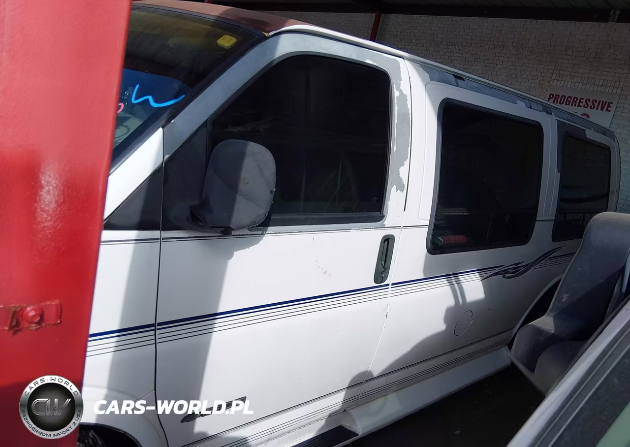 1998 Chevrolet Chevy Van G1500 VIN:1GBFG15R7W1101885 - 14