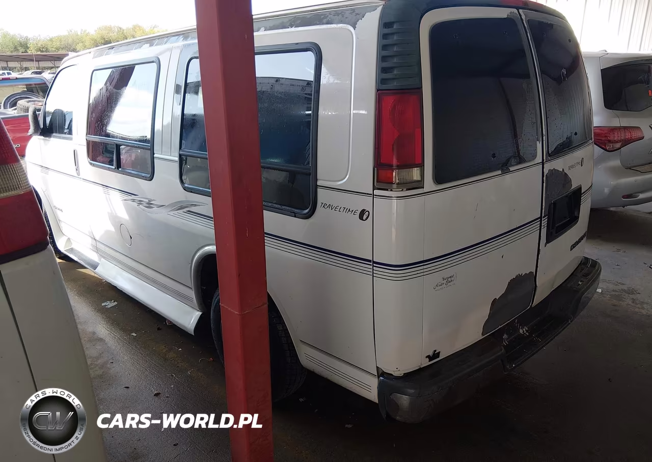1998 Chevrolet Chevy Van G1500 VIN:1GBFG15R7W1101885 - 3