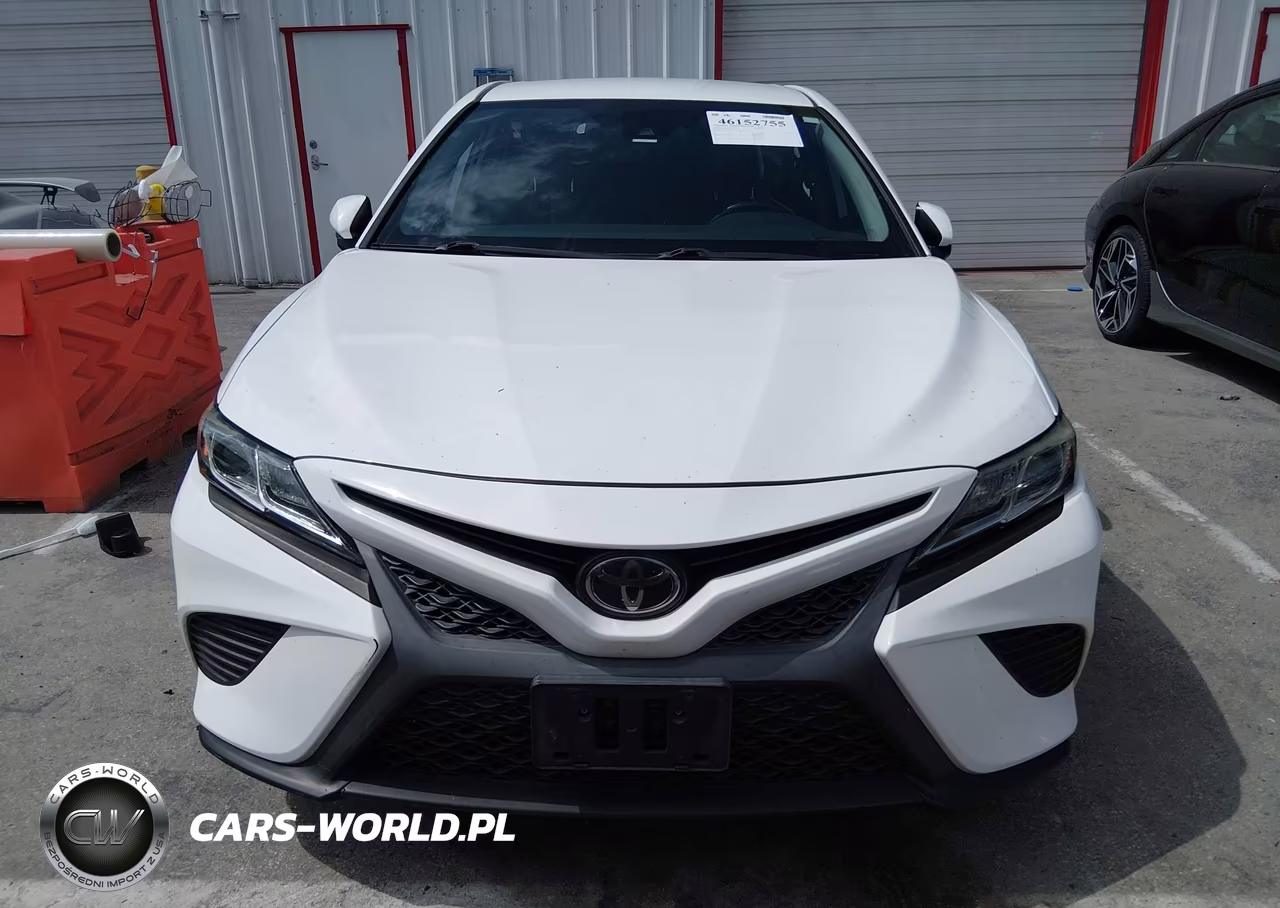 2020 Toyota Camry Se VIN:4T1G11AK2LU355164 - 11
