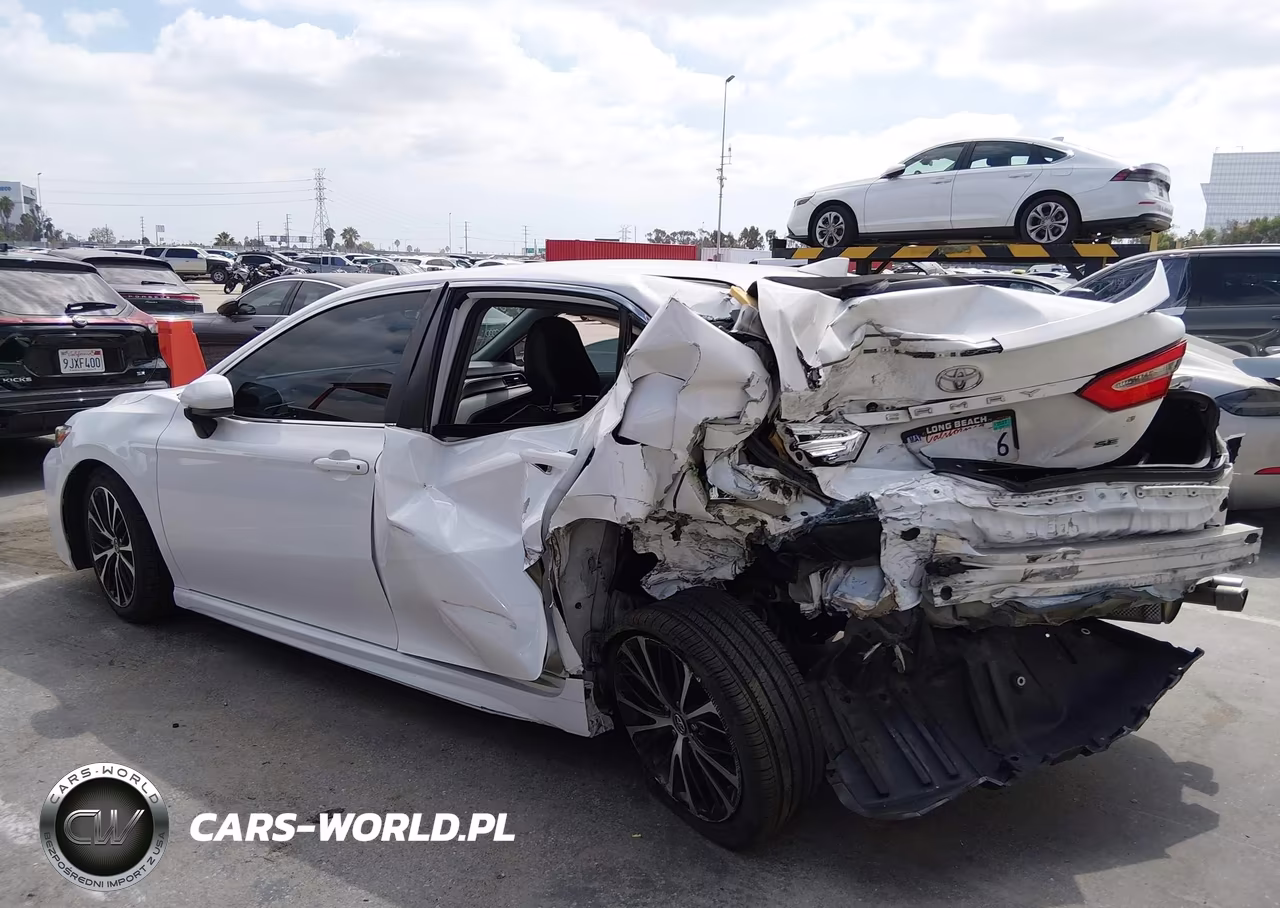 2020 Toyota Camry Se VIN:4T1G11AK2LU355164 - 13