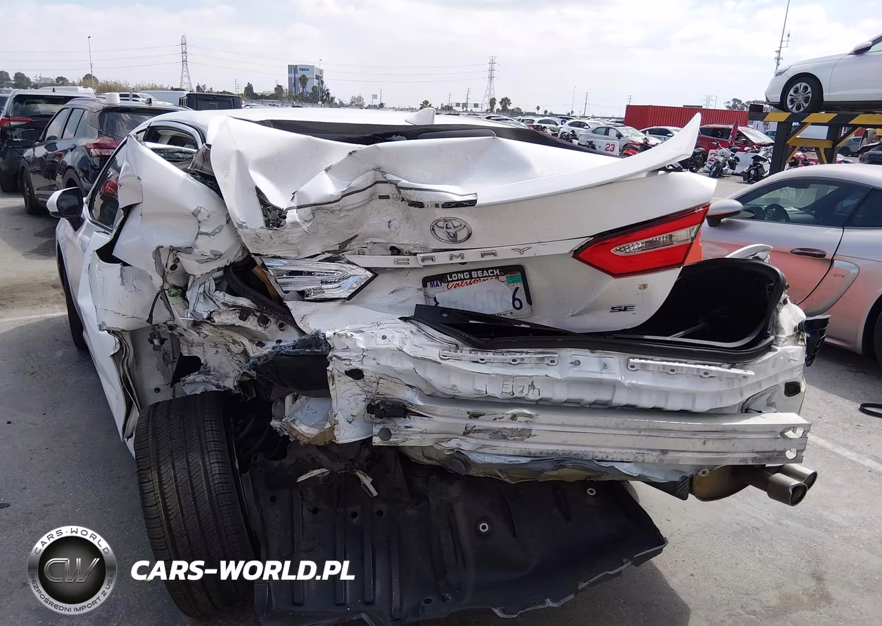 2020 Toyota Camry Se VIN:4T1G11AK2LU355164 - 6