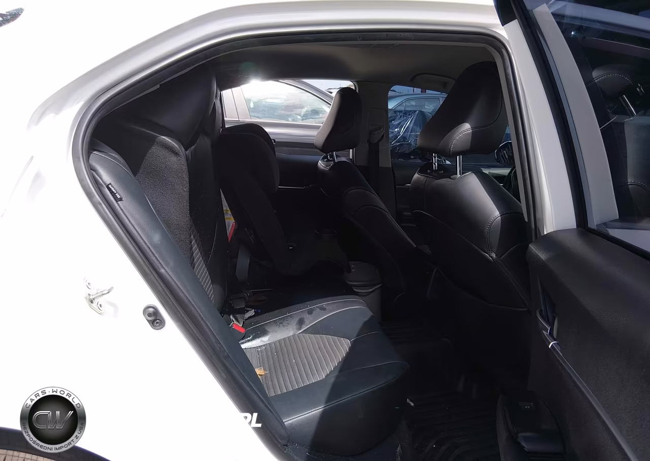 2020 Toyota Camry Se VIN:4T1G11AK2LU355164 - 8