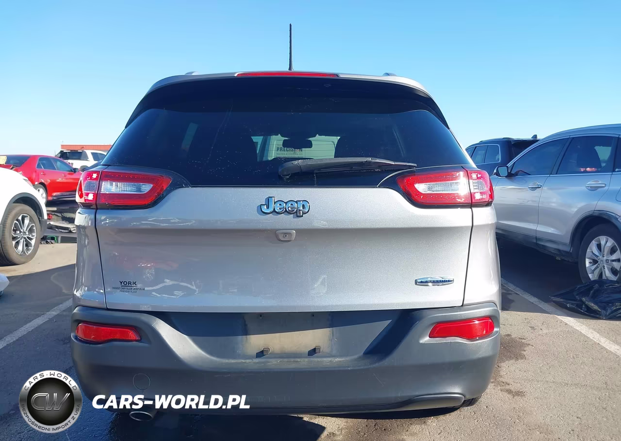 2014 Jeep Cherokee Latitude VIN:1C4PJLCB3EW324039 - 15