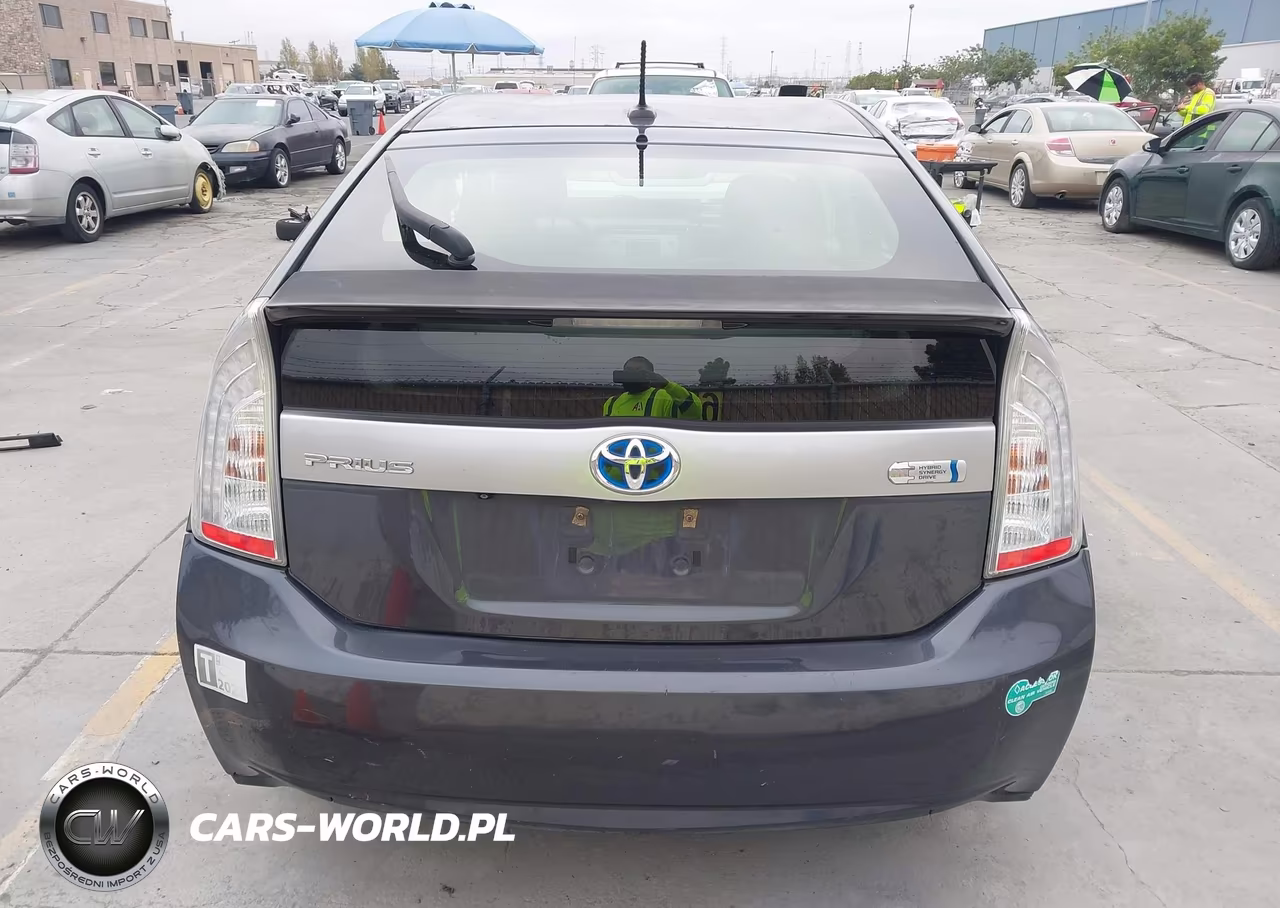 2013 Toyota Prius Plug-In VIN:JTDKN3DP7D3040597 - 16