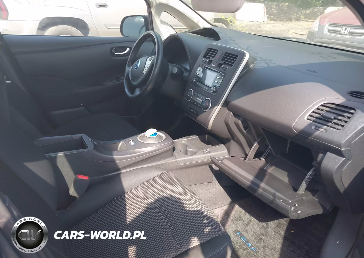 2015 Nissan Leaf S VIN:1N4AZ0CP0FC328907 - 5