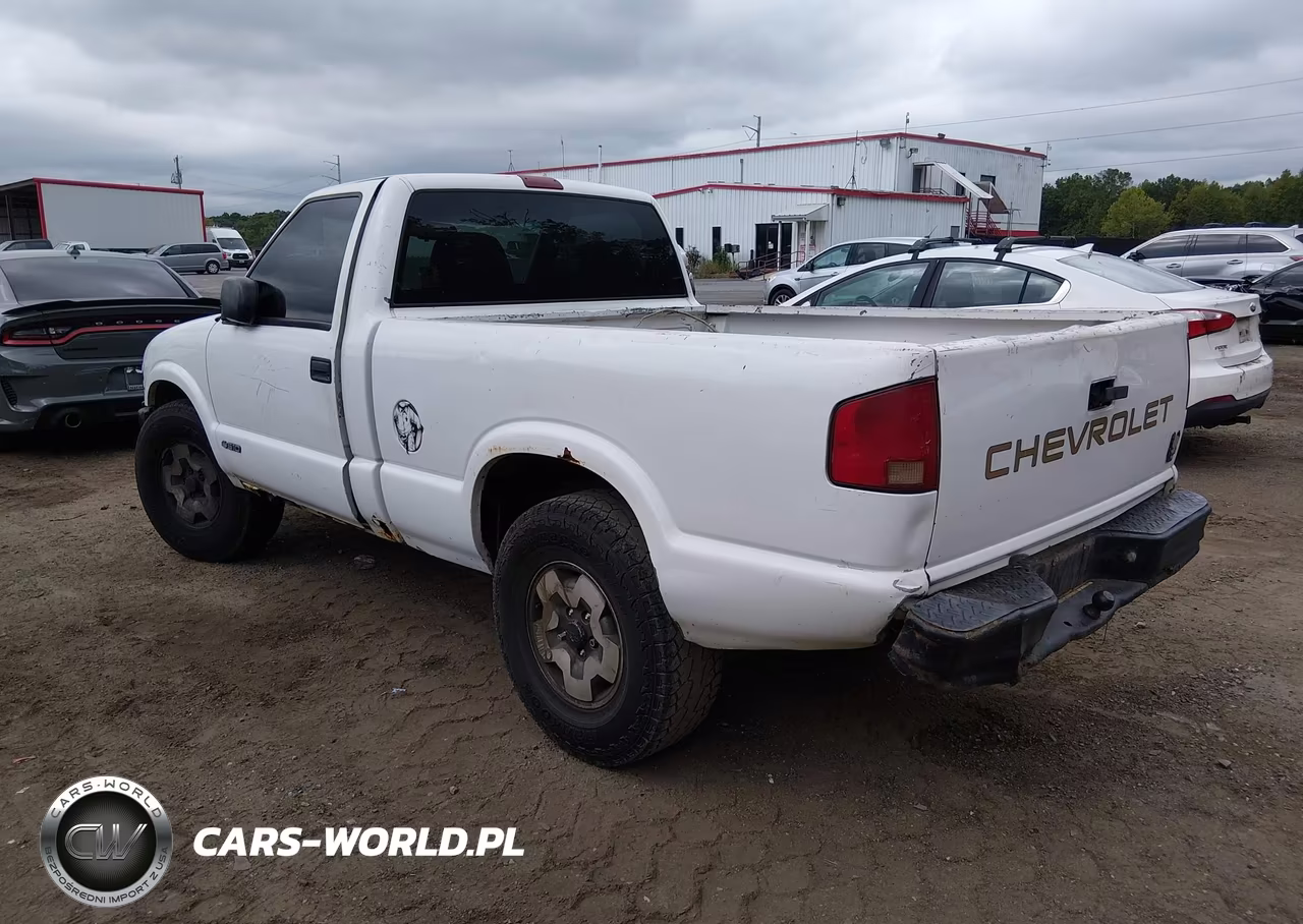 1999 Chevrolet S-10 VIN:1GCCT14X2XK192196 - 3