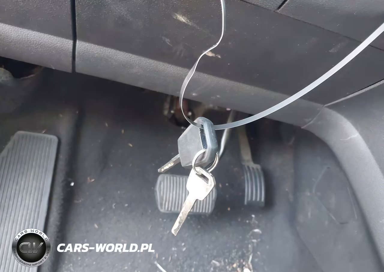 2016 Ford Escape S VIN:1FMCU0F72GUC86325 - 11