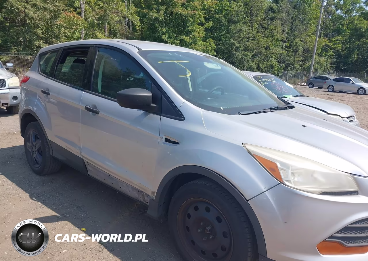 2016 Ford Escape S VIN:1FMCU0F72GUC86325 - 6
