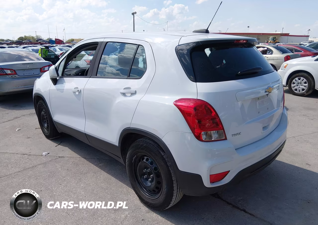 2018 Chevrolet Trax Ls VIN:3GNCJKSB0JL374219 - 3