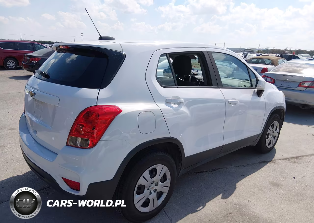2018 Chevrolet Trax Ls VIN:3GNCJKSB0JL374219 - 4