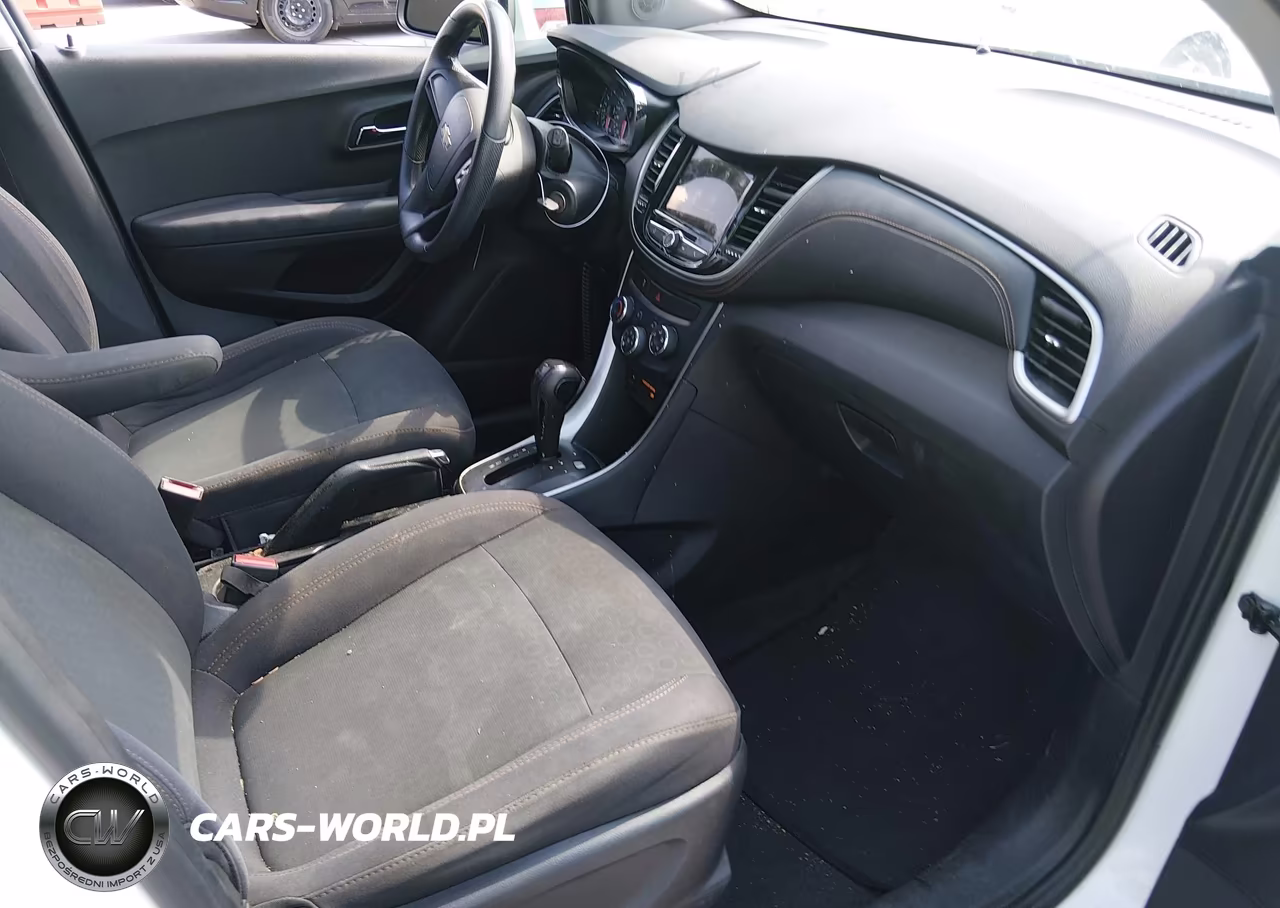 2018 Chevrolet Trax Ls VIN:3GNCJKSB0JL374219 - 5