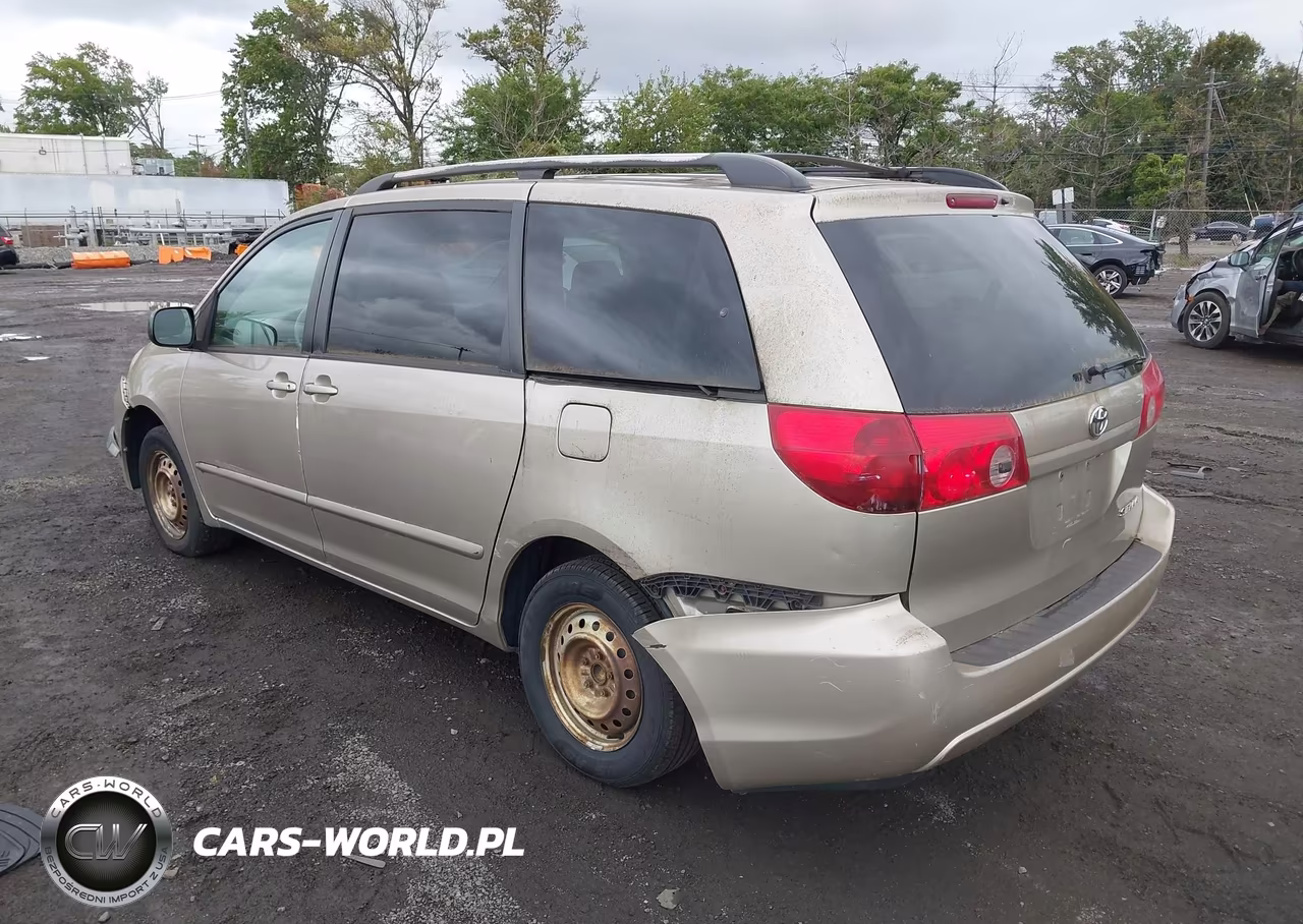 2007 Toyota Sienna Le VIN:5TDZK23C57S007990 - 3